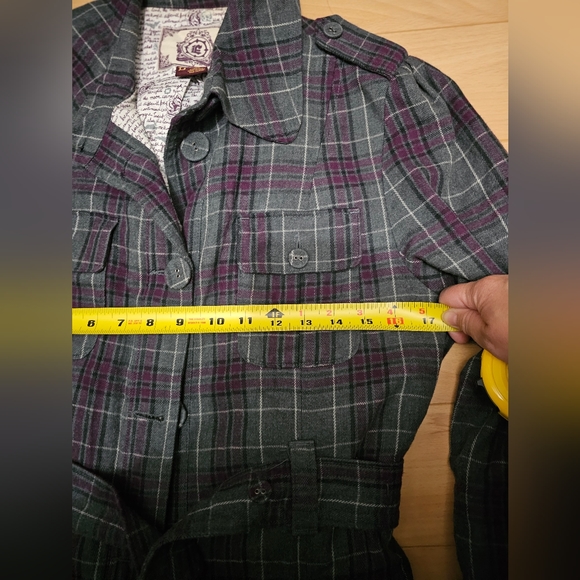 Plaid Trench Jacket - wn lrg - Picture 9 of 10